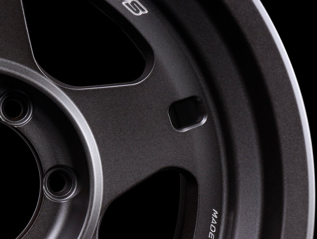 Rays Rays 05X Black [Universal] - JDMuscleWheelsWO5U20KBK18X86x139.7'+20mm