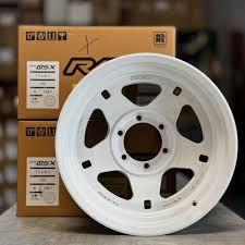 Rays Rays 05X Dash White [Universal] - JDMuscleWheelsWO5U20KDW18X86x139.7'+20mm