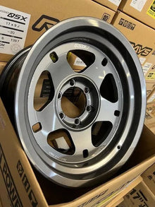 Rays Rays 05X Gunmetal [Universal] - JDMuscleWheelsWO5Q-20KG17X96x139.7' - 20mm