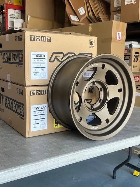 Rays Rays 05X Matte Gunbronze [Universal] - JDMuscleWheelsWO5Q-20KMZ17X96x139.7' - 20mm