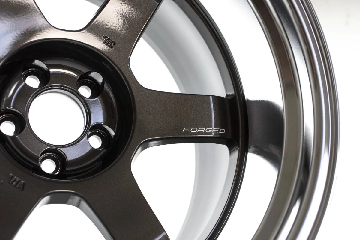 Rays TE37V Mk - Ii Diamond Black / Rim Fdmc [Universal] - JDMuscleWheelsWVDVAE-30DBF18X115x100' - 30mm