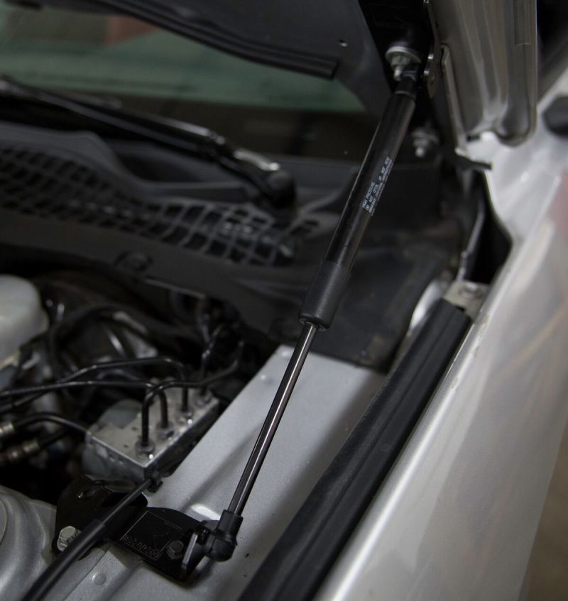 Roush 2015 - 2023 Ford Mustang Hood Strut Kit – Easy Open and Reliable Support | rsh422043 - JDMuscleSPK318631