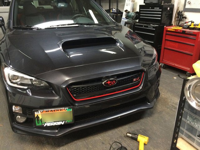 Sticker Fab 15 - 17 WRX/STI S207 Style Grille Pinstripe | 15S207 - JDMuscleStickers and Vinyls15S207RD