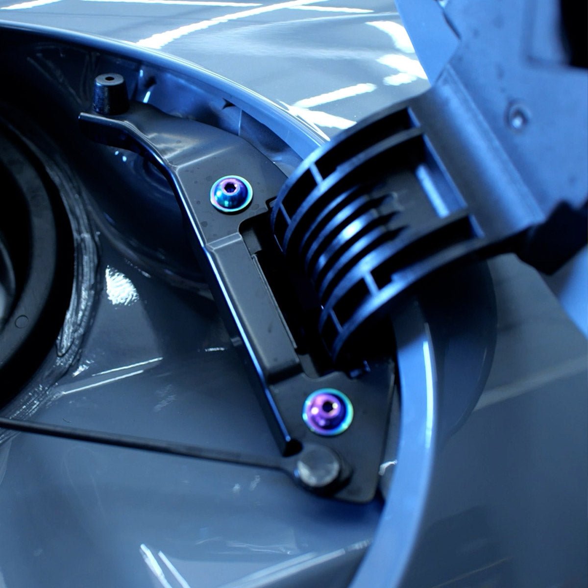 Titanium Hardware Fuel Door Kit - 2023+ Nissan Z - JDMuscleHardware KitsNIS-097-Ti-SLKOil Slick