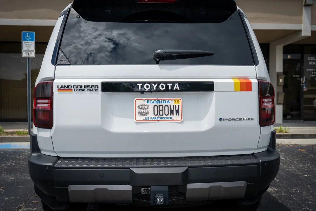 TOYOTA Emergency Reflective Rear Tailgate Emblem Overlays - 2024+ Land Cruiser - JDMuscleEmblems24LC250-RTE-TOYOTA-WHWhite