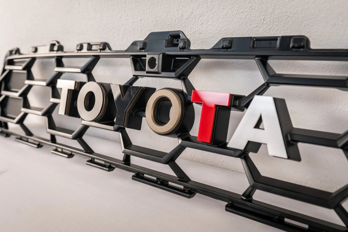 TOYOTA Front Grille Acrylic Emblem Overlays - 2025+ 4Runner TRD Pro / Trailhunter - JDMuscleEmblems254RUNNER-FTPTH-AC-WHWhite
