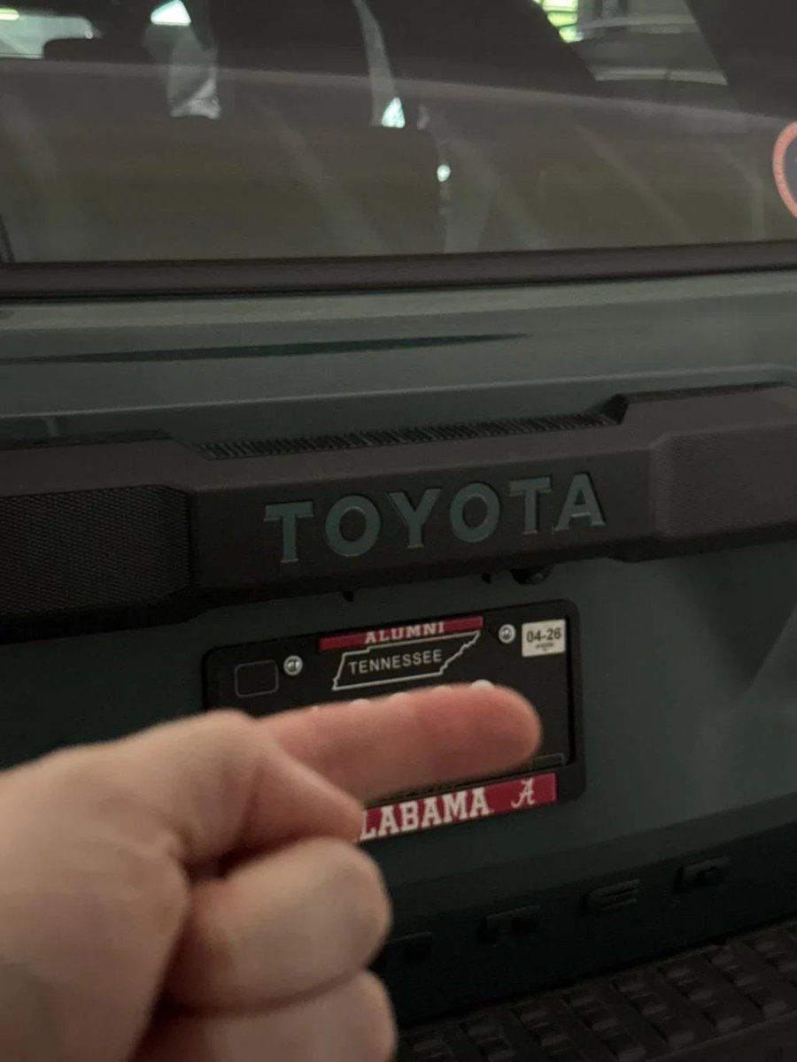 TOYOTA Rear Hatch Liftgate Emblem Inlays - 2025+ 4Runner - JDMuscleEmblems254RUN-RT-TOYOTA-EVGEverest Green