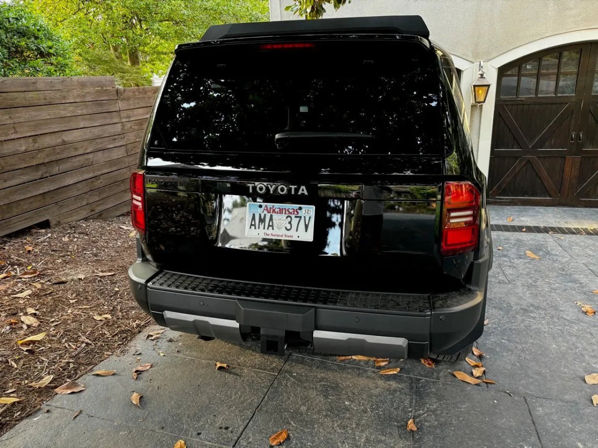 "TOYOTA" Rear Tailgate Emblem Overlays - 2024+ Land Cruiser - JDMuscleEmblems24LC250-RT-TOYOTA-WHWhite