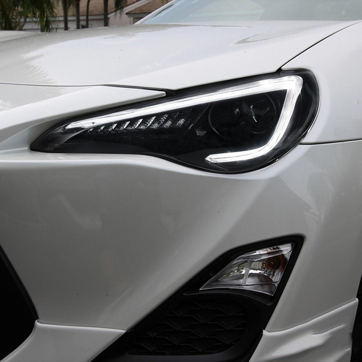 VLAND 13-16 FR-S / 17-20 Toyota 86 / 13-20 BRZ Dual Beam Projector
