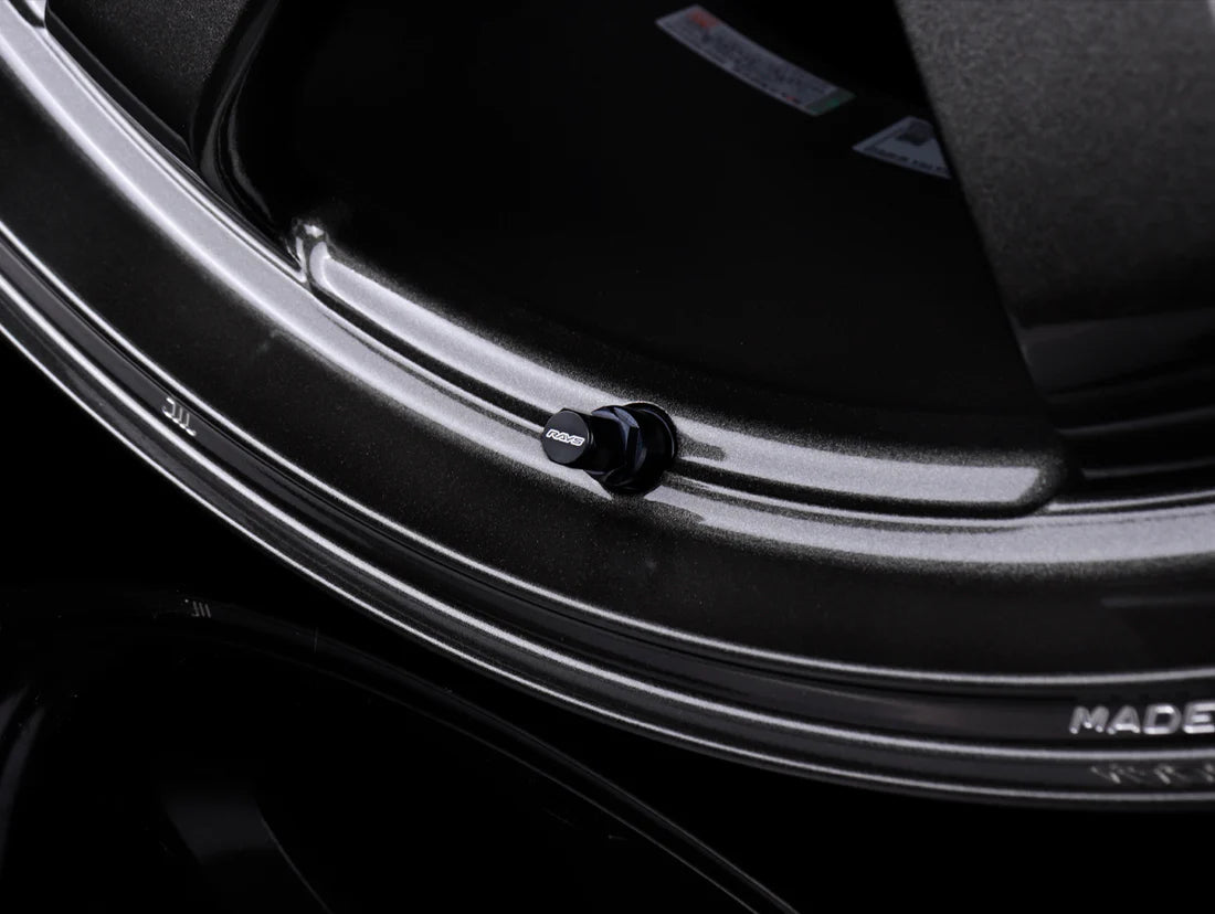 Volk Racing TE37 Ultra M - Spec Diamond Dark Gunmetal [Universal] - JDMuscleWheelsWVDUA640EMMM20X115x114.3'+40mm