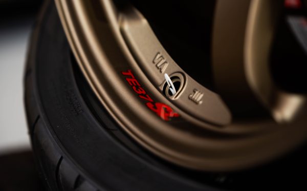 Volk Racing TE37SL Blast Bronze [Universal] - JDMuscleWheelsWVDX22WPBB18X9.55x120'+22mm