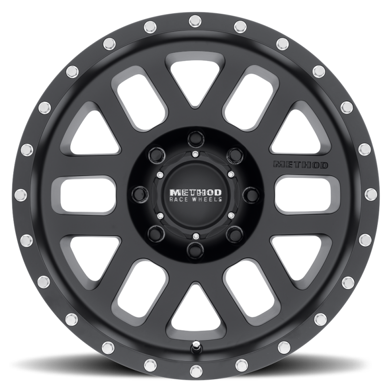Method MR306 Mesh 17x8.5 0mm Offset 8x170 130.81mm CB Matte Black Wheel