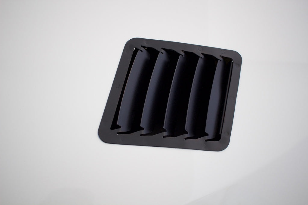 Verus Engineering 15-21 WRX / STI Hood Louver Kit Powdercoated Black | A0053A-BLK