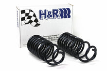 H&R 01-06 Cadillac Escalade | V8 Sport Spring