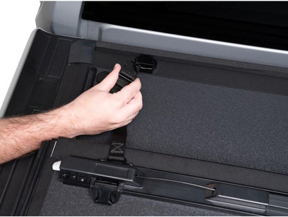 BAK 07 - 21 Tundra 5.5ft Bed BAKFlip MX4 Bed Cover | 448440 - JDMuscleDress Up Hardwaresbak448440