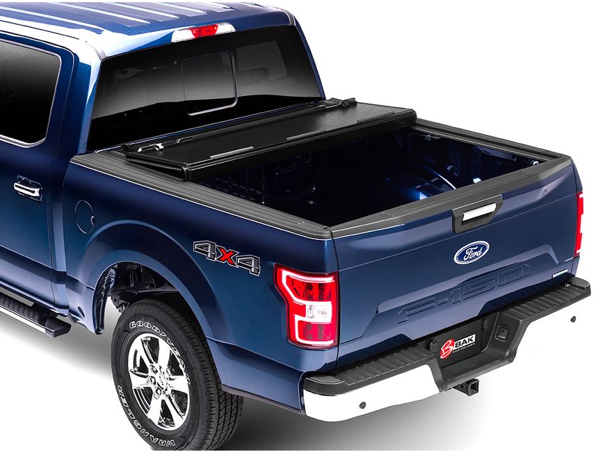 BAK 07 - 21 Tundra 5.5ft Bed FiberMax Bed Cover | 1126440 - JDMuscleDress Up Hardwaresbak1126440