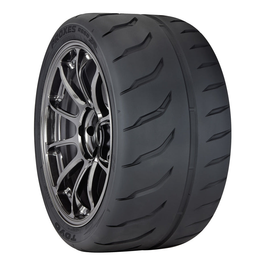 Toyo Proxes R888R Tire - 265/40ZR19 98Y ( 104500 )