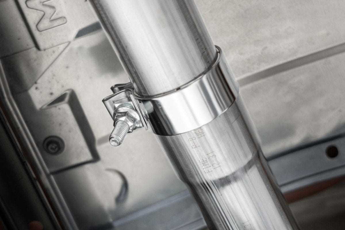 MBRP [22 - 25 BRZ 2.4L/GR86 2.4L] 2.5in Dual Split Rear Exit w/5in OD CF Tips - T304 | S48053CF - JDMuscleExhaust ExitsmbrpS48053CF