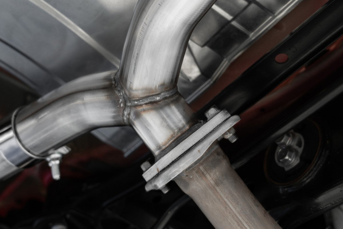 MBRP [22 - 25 BRZ 2.4L/GR86 2.4L] 2.5in Dual Split Rear Exit w/5in OD CF Tips - T304 | S48053CF - JDMuscleExhaust ExitsmbrpS48053CF