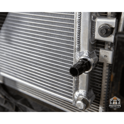 Mishimoto 3.0T Performance Heat Exchanger Infinity Q50/Q60 2016+ | MMHE-Q50-16 - JDMuscleIntercoolersmisMMHE-Q50-16
