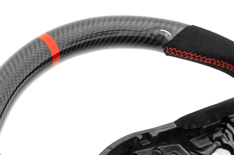 OLM CARBON PRO STEERING WHEEL CARBON FIBER AND ALCANTARA WITH RED STRIPE 2020-21 Toyota A90 Supra | OLMA.70223.1 - JDMuscleSteering WheelsOLMA.70223.1
