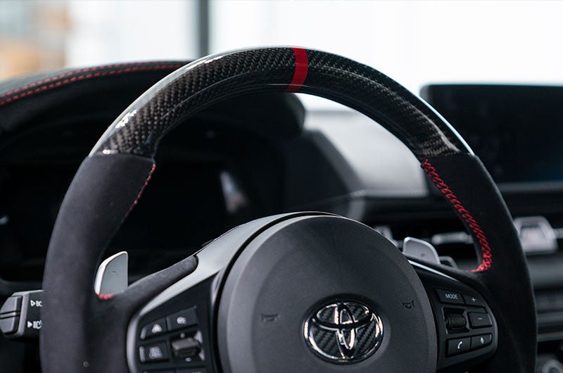 OLM CARBON PRO STEERING WHEEL CARBON FIBER AND ALCANTARA WITH RED STRIPE 2020-21 Toyota A90 Supra | OLMA.70223.1 - JDMuscleSteering WheelsOLMA.70223.1