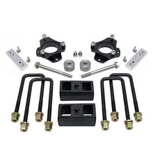 ReadyLIFT 3in Front with 2in Rear SST Lift Kit 2005-2018 Toyota Tacoma