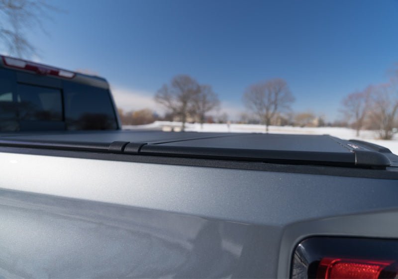 UnderCover 07 - 21 Tundra 5.5ft Triad Bed Cover | TR46007 - JDMuscleTrunksundTR46007